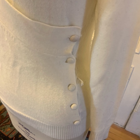 RW&CO Sweater - Picture 4 of 9